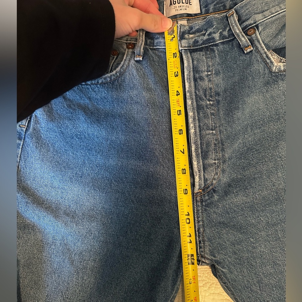 Agolde Straight Leg Jeans in Medium Blue Wash - Picture 10 of 11